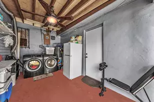 9311 Broad Manor Rd, Miami, FL 33147 - Photo 8