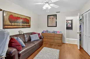 10120 Sheridan St, Pembroke Pines, FL 33026 - Photo 28