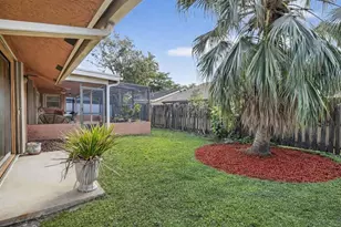 10120 Sheridan St, Pembroke Pines, FL 33026 - Photo 36