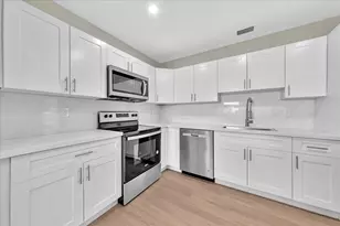 5324 NW 1st Ave, Oakland Park, FL 33309 - Photo 4