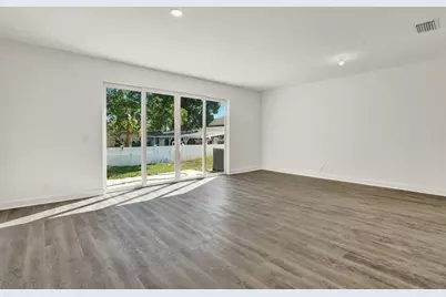 7874  Griswold St, Lantana, FL 33462 - Photo 8