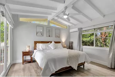 305  Hibiscus Ave, Pompano Beach, FL 33062 - Photo 20