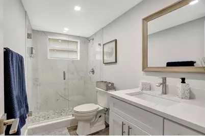 305  Hibiscus Ave, Pompano Beach, FL 33062 - Photo 28