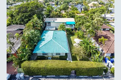 305  Hibiscus Ave, Pompano Beach, FL 33062 - Photo 8