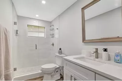 305  Hibiscus Ave, Pompano Beach, FL 33062 - Photo 18