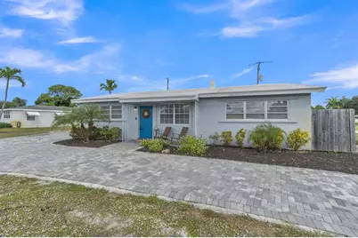 2445  Edgewater Dr, West Palm Beach, FL 33406 - Photo 6