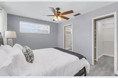 2445  Edgewater Dr, West Palm Beach, FL 33406 - Photo 16