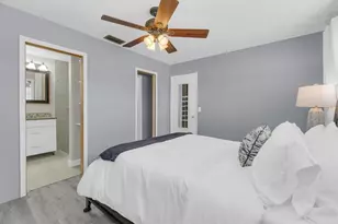 2445 Edgewater Dr, West Palm Beach, FL 33406 - Photo 14