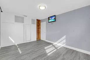 2445 Edgewater Dr, West Palm Beach, FL 33406 - Photo 22