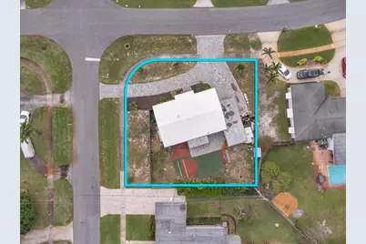 2445  Edgewater Dr, West Palm Beach, FL 33406 - Photo 4