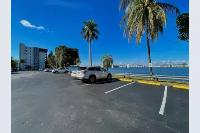 1175 NE Miami Gardens Dr, Unit #405, Miami, FL 33179 - Photo 30