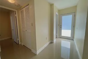 1175 NE Miami Gardens Dr, Miami, FL 33179 - Photo 20