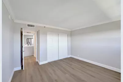 3200  Port Royale Dr N, Unit #905, Fort Lauderdale, FL 33308 - Photo 36