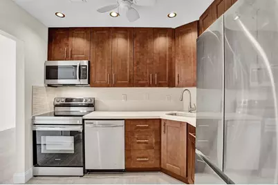 3115  Oakland Shores Dr, Unit #E109, Oakland Park, FL 33309 - Photo 4