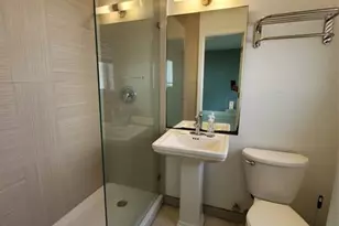 1354 Bayview Dr, Fort Lauderdale, FL 33304 - Photo 8