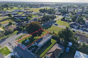 548 SW 6th Terrace, Homestead, FL 33030 - Photo 4