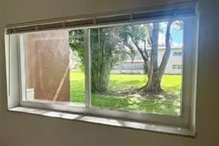 7600 NW 5th Pl, Margate, FL 33063 - Photo 10