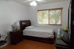 159 Lakeview Dr, Weston, FL 33326 - Photo 10