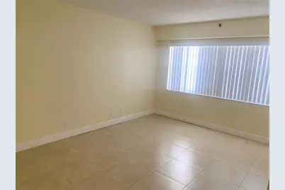 3510  Oaks Way, Unit #504, Pompano Beach, FL 33069 - Photo 10