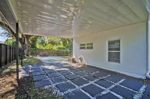 701 NE 164th St, Miami, FL 33162 - Photo 44