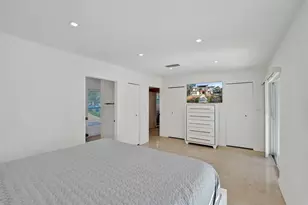 701 NE 164th St, Miami, FL 33162 - Photo 30