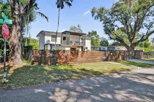 701 NE 164th St, Miami, FL 33162 - Photo 50