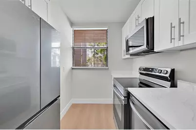 8411  Forest Hills Dr, Unit #206, Coral Springs, FL 33065 - Photo 14