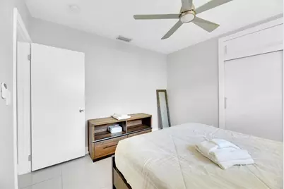 9611 NW 3rd St, Pembroke Pines, FL 33024 - Photo 22