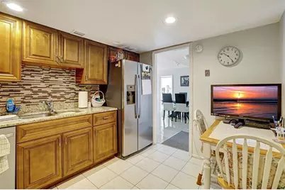 437  Golden Isles Dr, Unit #15G, Hallandale Beach, FL 33009 - Photo 14