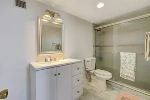 437 Golden Isles Dr, Hallandale Beach, FL 33009 - Photo 18