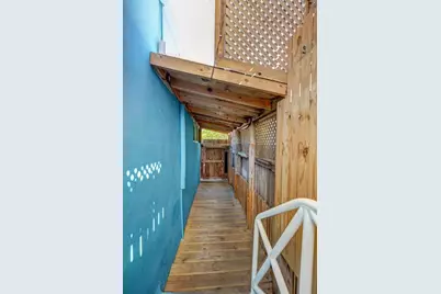 326  Madison St, Unit #2, Hollywood, FL 33019 - Photo 12