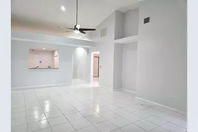 5912 NW 93rd Ter, Tamarac, FL 33321 - Photo 8