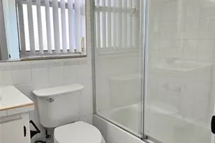 5912 NW 93rd Terrace, Tamarac, FL 33321 - Photo 16