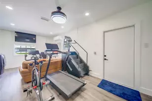 250 NE 27th Ct, Boca Raton, FL 33431 - Photo 24