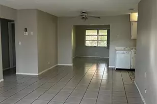 7611 NW 72nd Way, Tamarac, FL 33321 - Photo 8