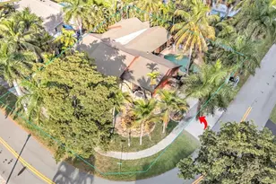 980 SW 70th Ave, Plantation, FL 33317 - Photo 6