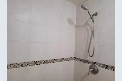 1810 NE 42nd St, Pompano Beach, FL 33064 - Photo 12