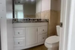 2106 S Cypress Bend Dr, Pompano Beach, FL 33069 - Photo 6