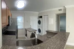 2106 S Cypress Bend Dr, Pompano Beach, FL 33069 - Photo 4