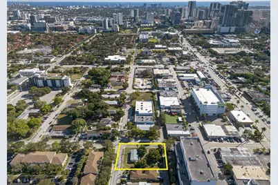 900 NW 2nd St, Fort Lauderdale, FL 33311 - Photo 1