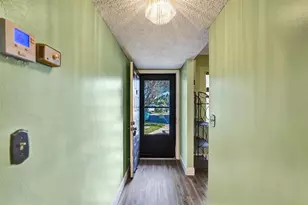 7689 Tahiti Ln, Lake Worth, FL 33467 - Photo 8