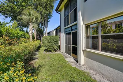 7689  Tahiti Ln, Unit #104, Lake Worth, FL 33467 - Photo 58