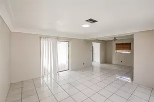 6668 NW 1st St, Margate, FL 33063 - Photo 6