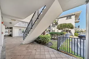 2600 S Ocean Dr, Hollywood, FL 33019 - Photo 34