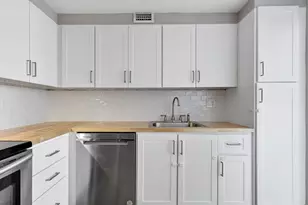 6500 Cypress Rd, Plantation, FL 33317 - Photo 2