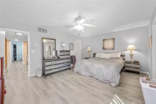 2212 NE 7th St, Hallandale Beach, FL 33009 - Photo 16