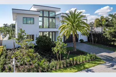 2612 NE 4th St, Pompano Beach, FL 33062 - Photo 2