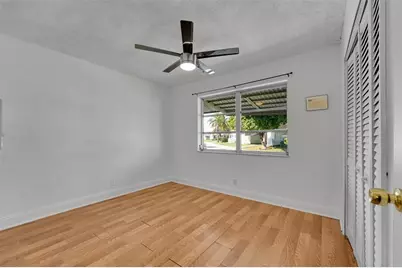 2704 NW 48th St, Fort Lauderdale, FL 33309 - Photo 6