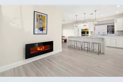 112 NW Gardener St, Boca Raton, FL 33432 - Photo 8