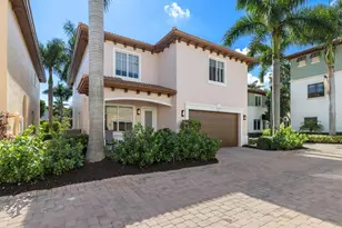 112 NW Gardener St, Boca Raton, FL 33432 - Photo 2